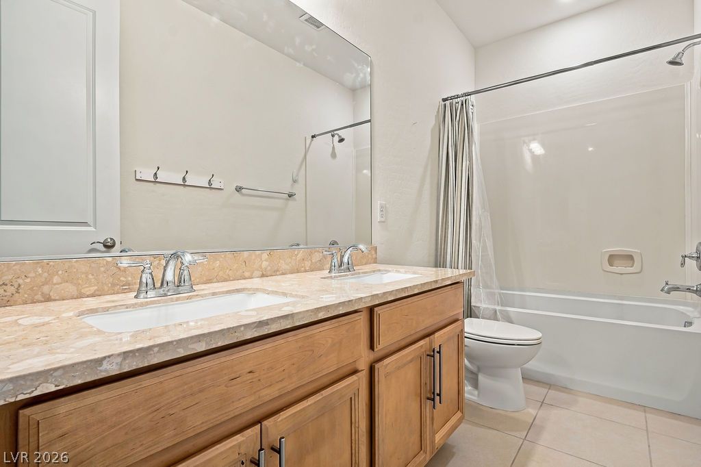9945 Bristlecone Skye Avenue Las Vegas NV 89166