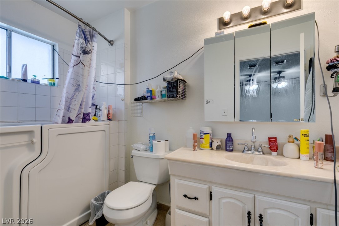 1709 Shadow Mountain Place Las Vegas NV 89108