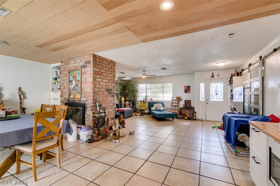 1709 Shadow Mountain Place Las Vegas NV 89108
