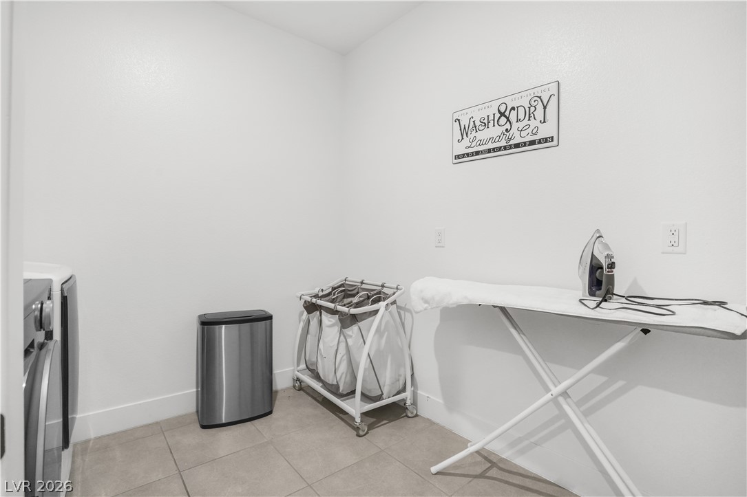 6842 Empire Cliff Street North Las Vegas NV 89084