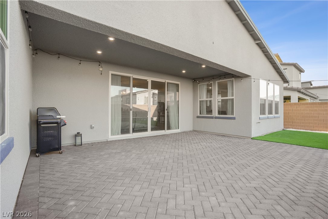 6842 Empire Cliff Street North Las Vegas NV 89084