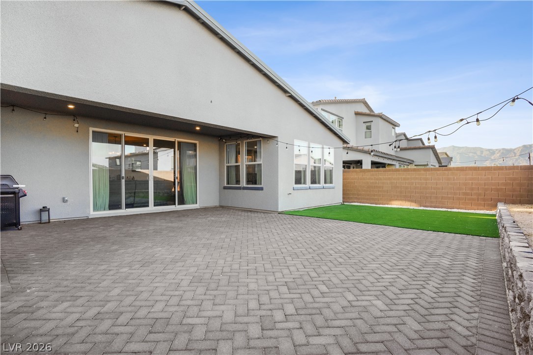 6842 Empire Cliff Street North Las Vegas NV 89084