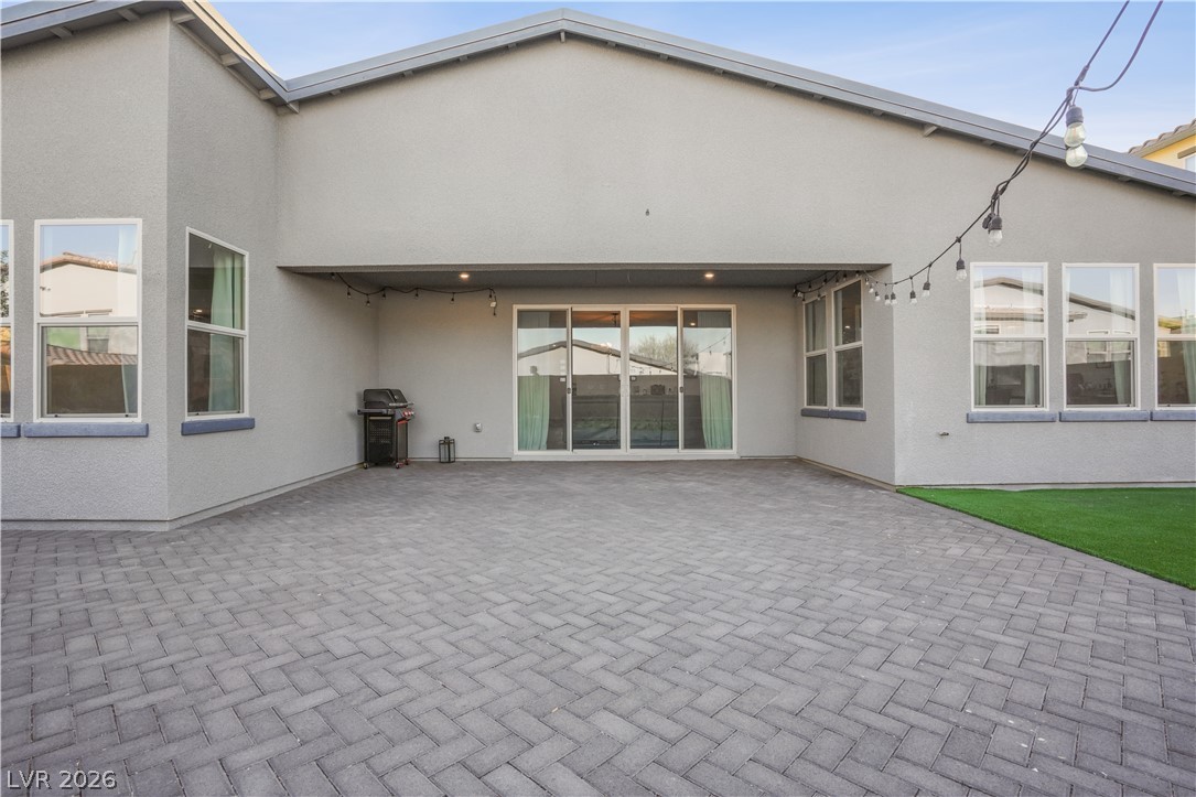 6842 Empire Cliff Street North Las Vegas NV 89084