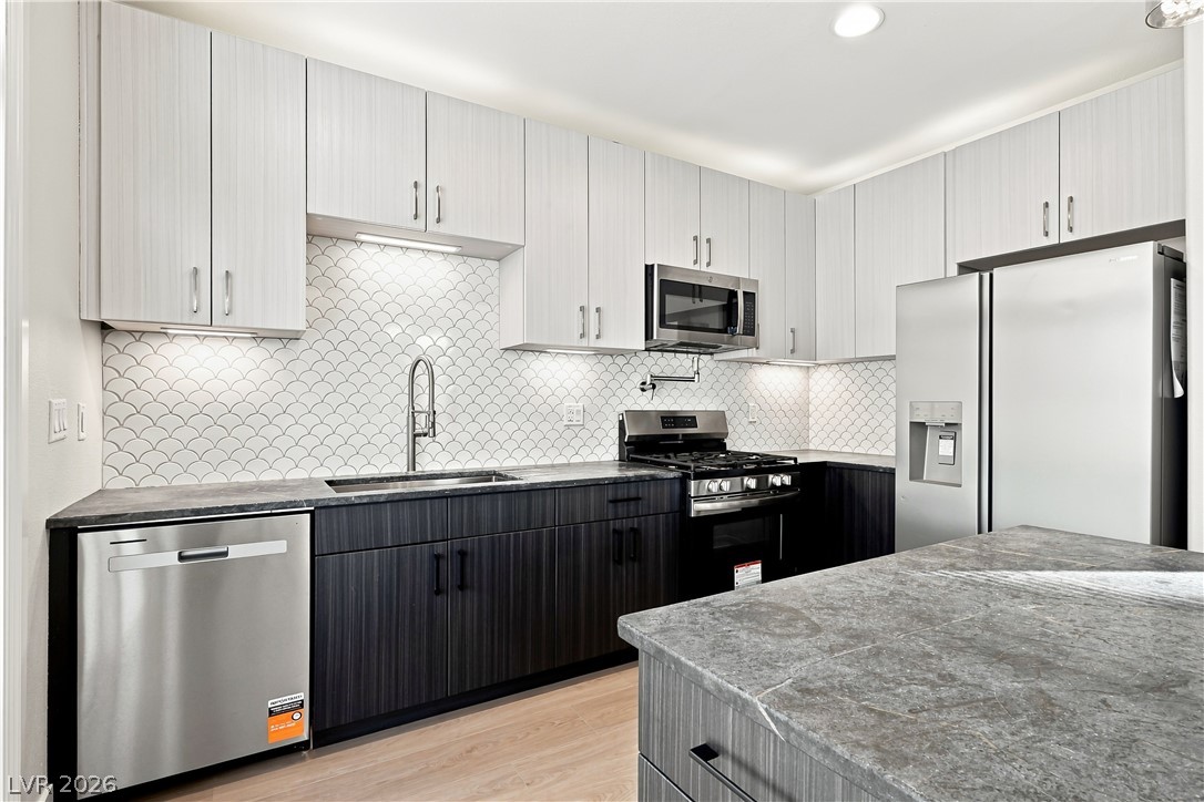1917 Thunder Ridge Circle Henderson NV 89012
