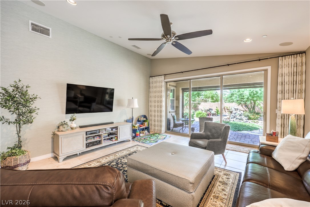 2641 Ornate Regiment Street Henderson NV 89044