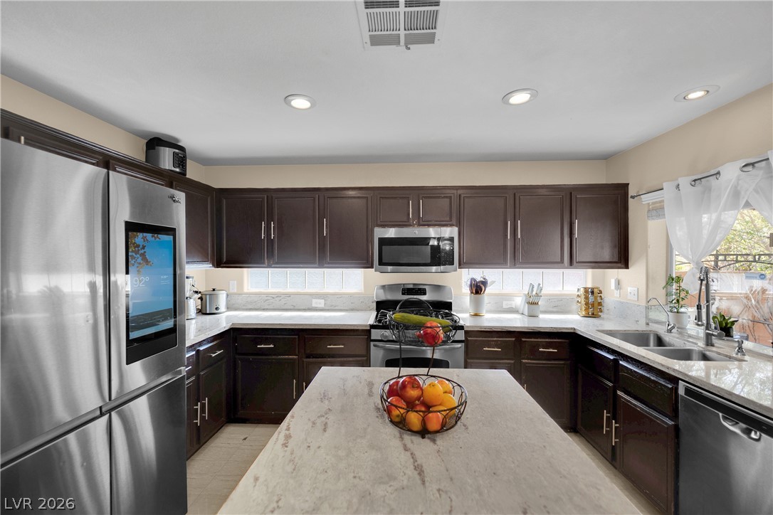 1723 English Rose Drive Las Vegas NV 89142