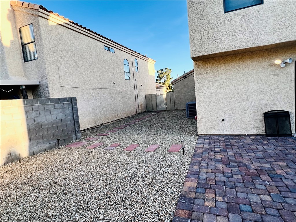 9528 Wooden Pier Way Las Vegas NV 89117
