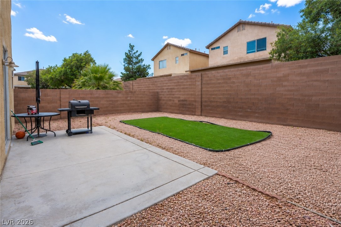6338 Pronghorn Ridge Avenue Las Vegas NV 89122