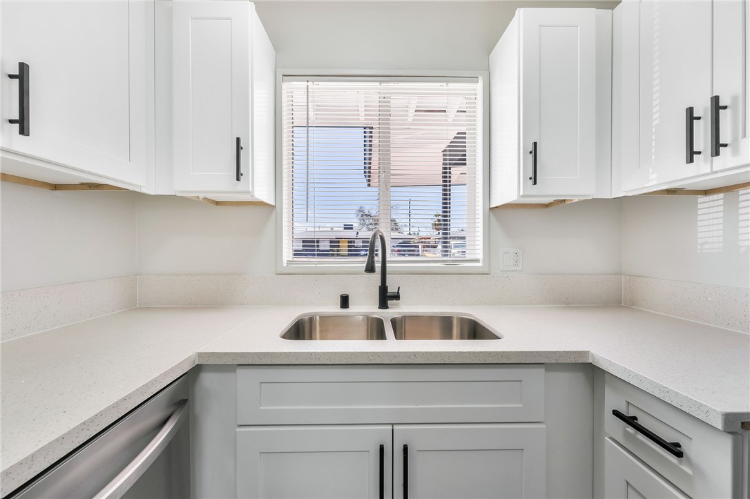 2204 Dune Drive Las Vegas NV 89106