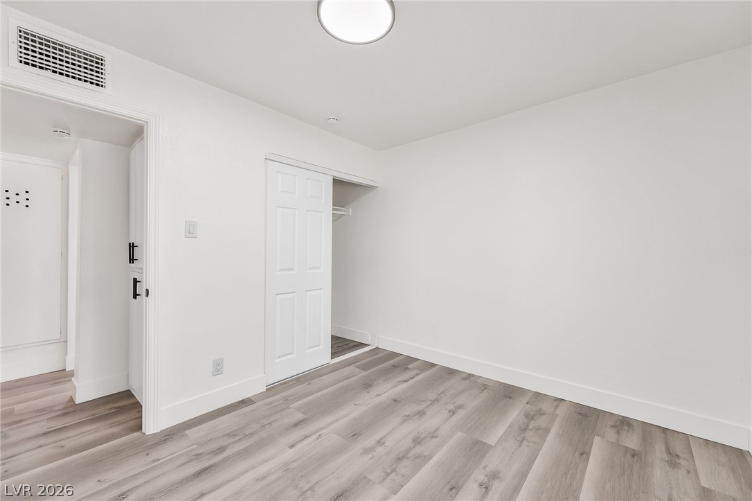 2204 Dune Drive Las Vegas NV 89106