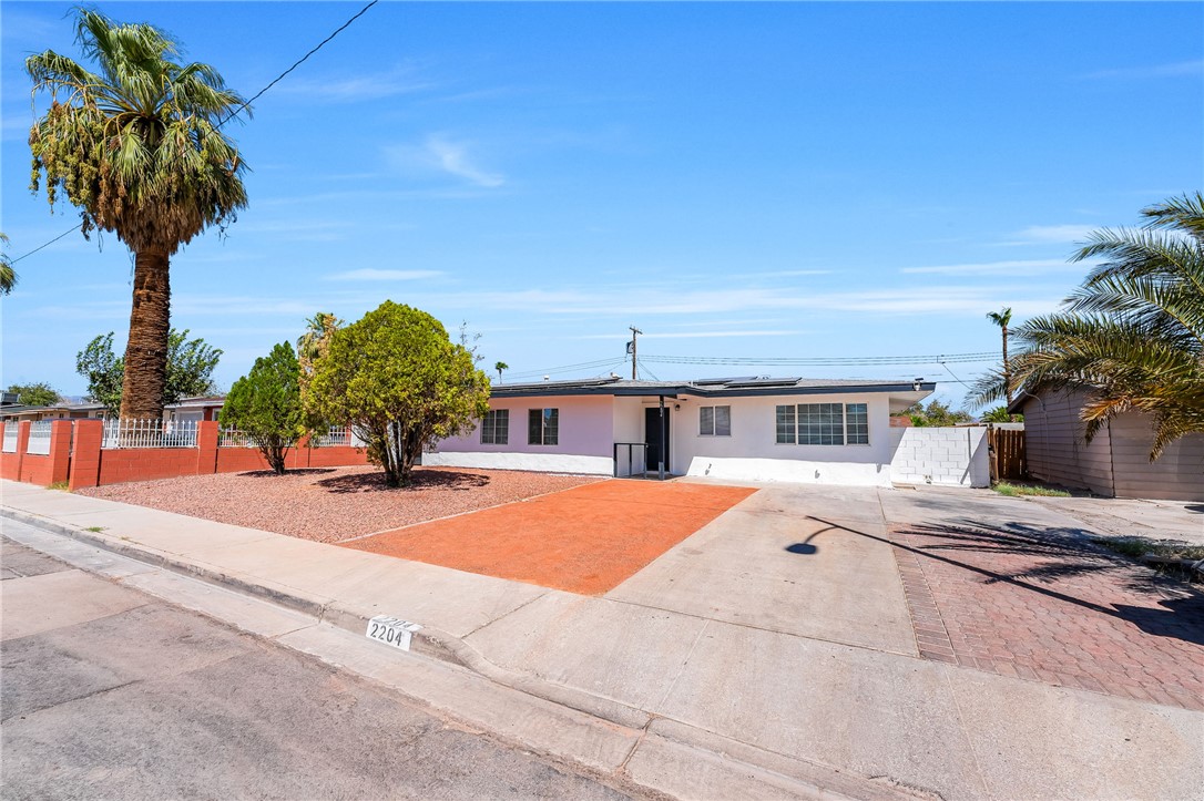 2204 Dune Drive Las Vegas NV 89106