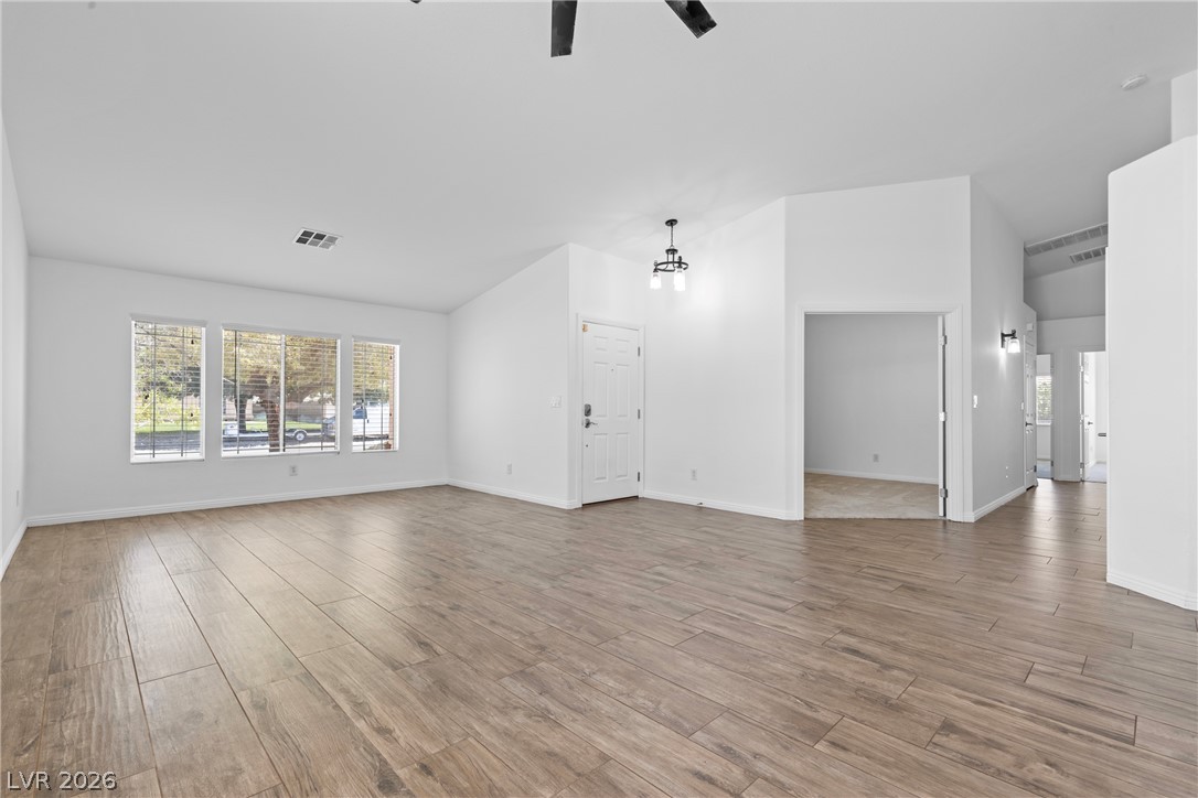 6813 Unicorn Street Las Vegas NV 89131