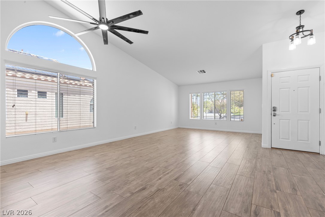 6813 Unicorn Street Las Vegas NV 89131