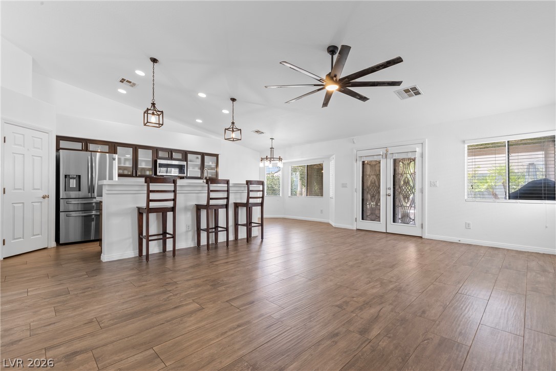 6813 Unicorn Street Las Vegas NV 89131
