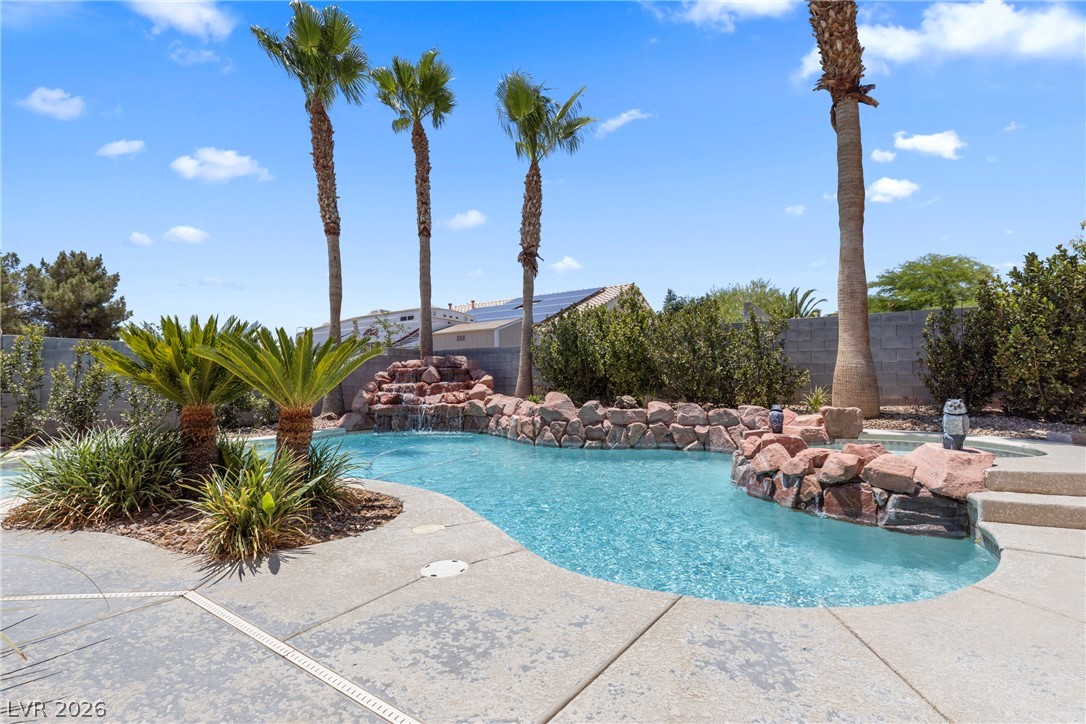 6813 Unicorn Street Las Vegas NV 89131