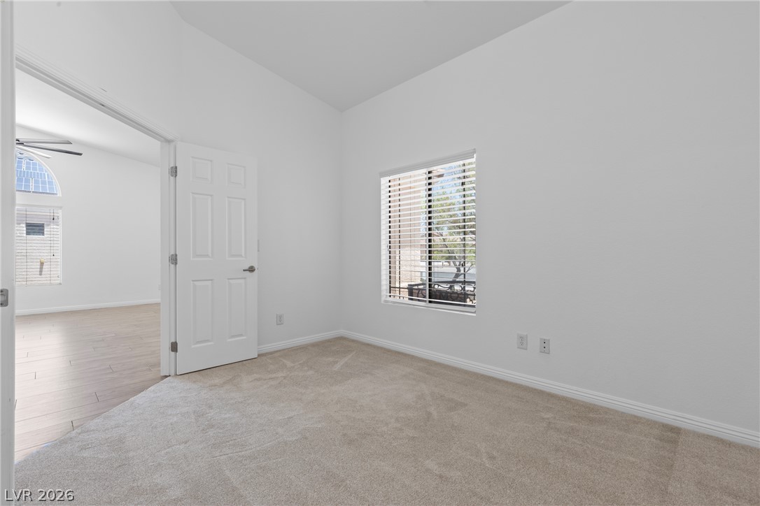 6813 Unicorn Street Las Vegas NV 89131