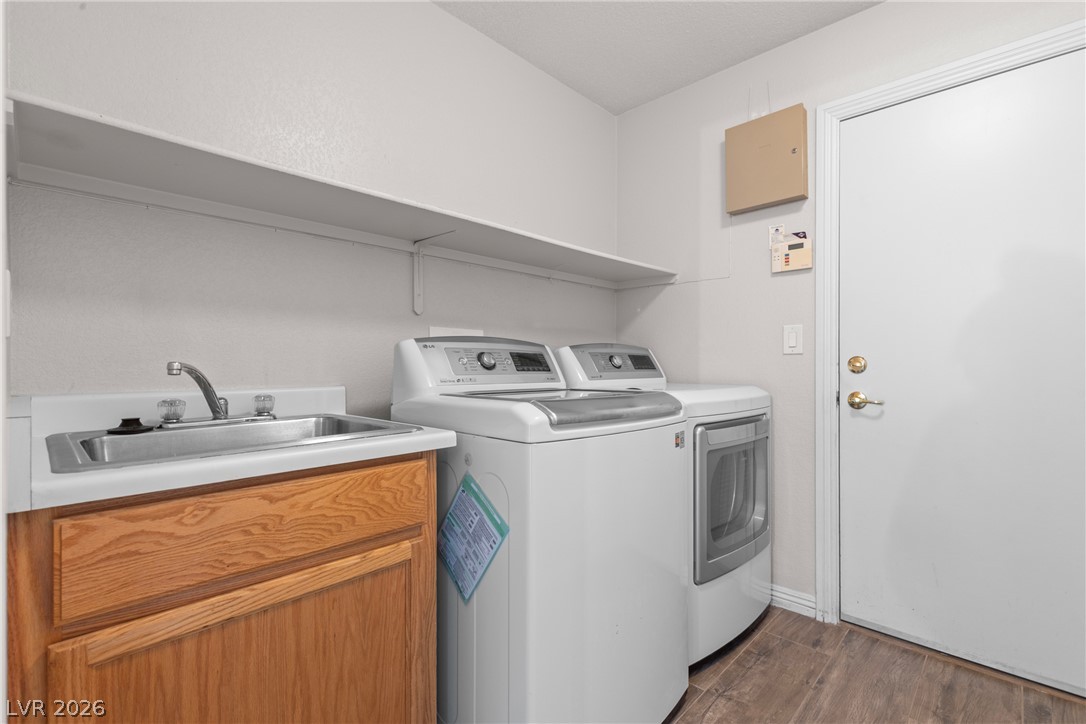 6813 Unicorn Street Las Vegas NV 89131