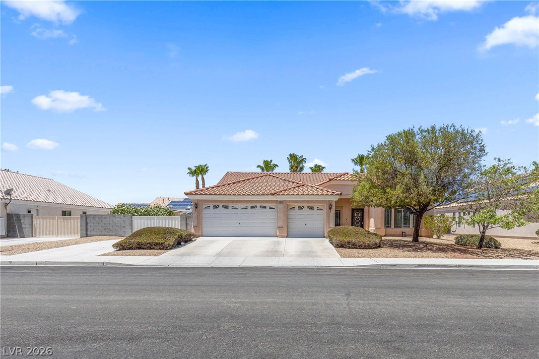 6813 Unicorn Street Las Vegas NV 89131