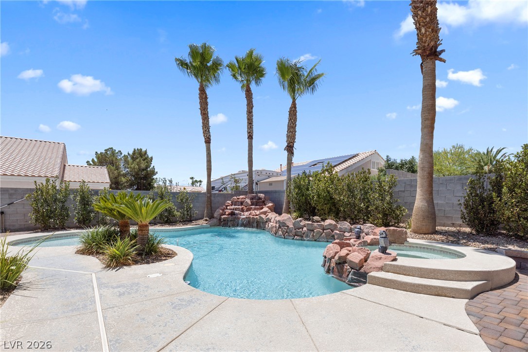 6813 Unicorn Street Las Vegas NV 89131