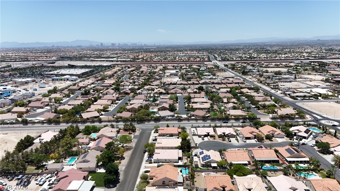 6813 Unicorn Street Las Vegas NV 89131
