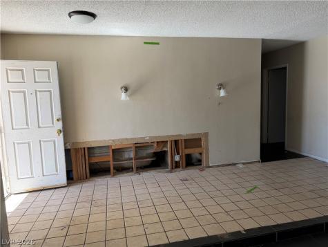 1626 Golden Arrow Drive Las Vegas NV 89169