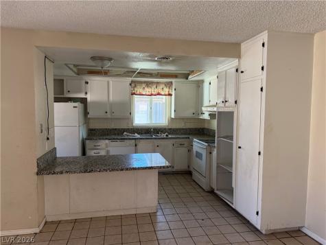 1626 Golden Arrow Drive Las Vegas NV 89169