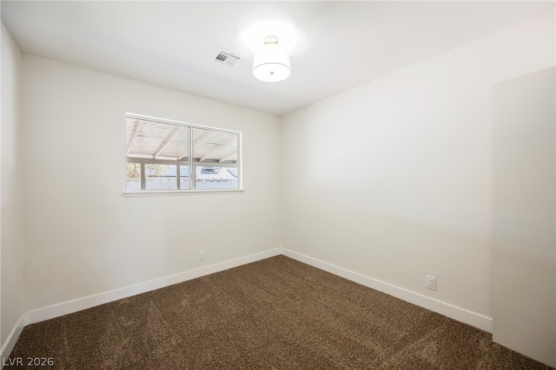 35 Hickory Street Las Vegas NV 89110