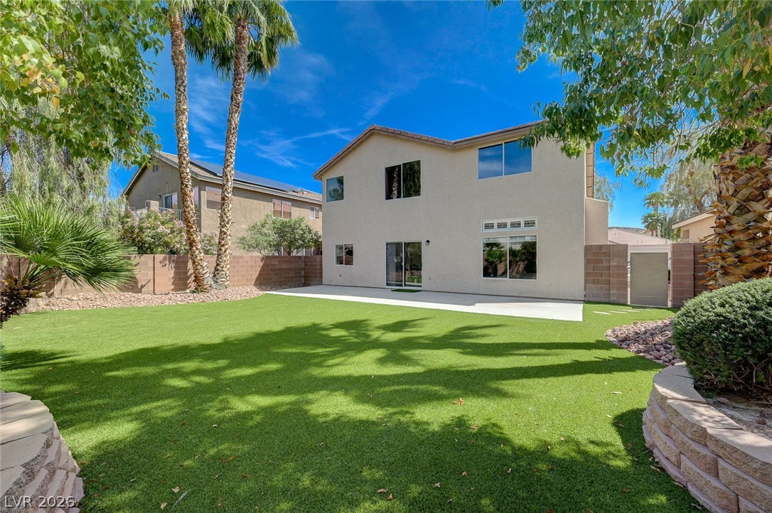 2558 Williamsburg Street Henderson NV 89052