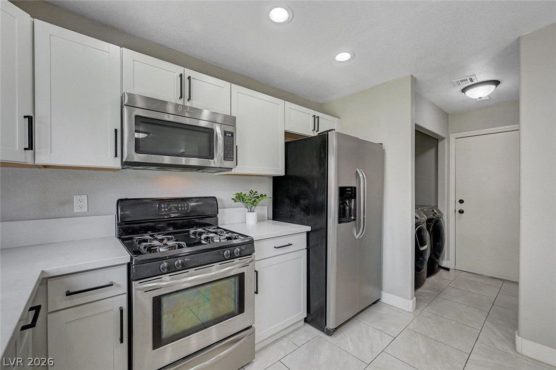 2558 Williamsburg Street Henderson NV 89052