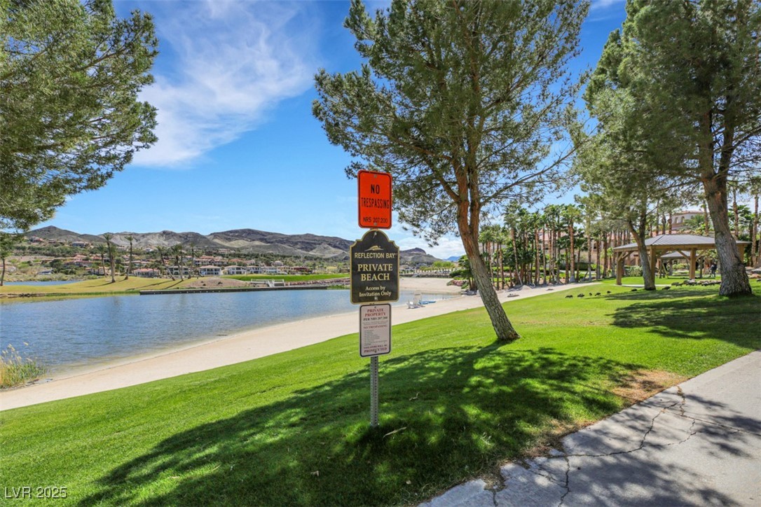 29 Via Di Vita Henderson NV 89011