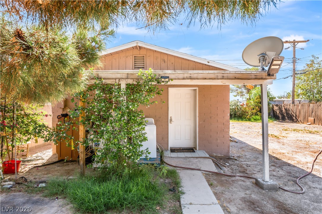 203 Earl Street Las Vegas NV 89101