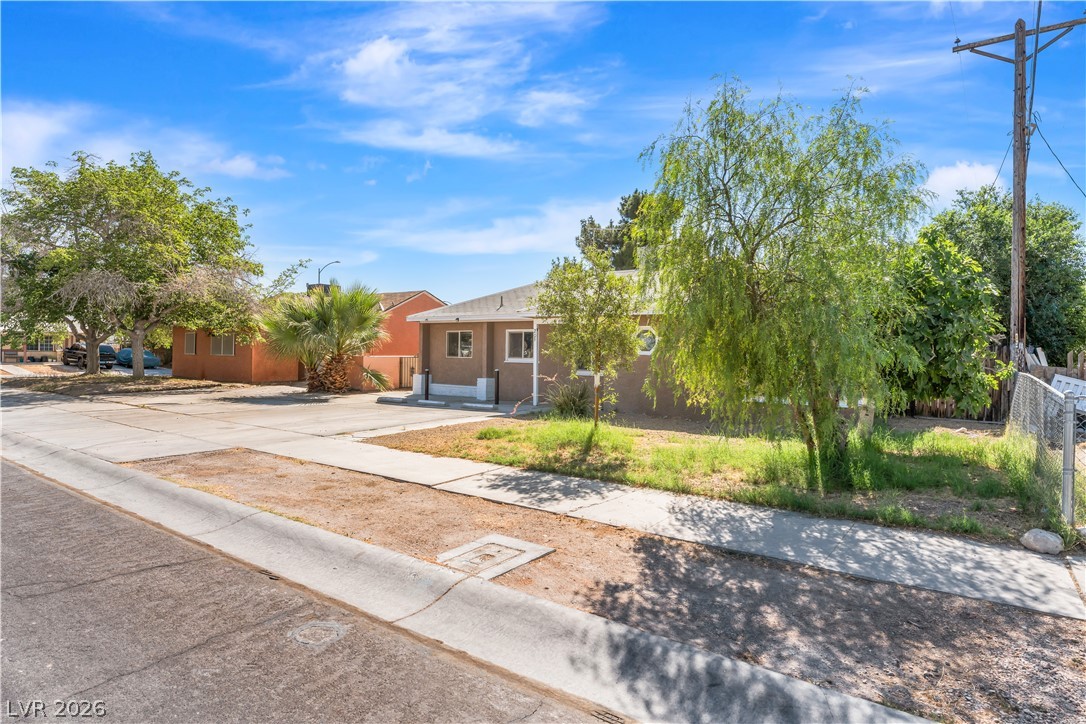 203 Earl Street Las Vegas NV 89101