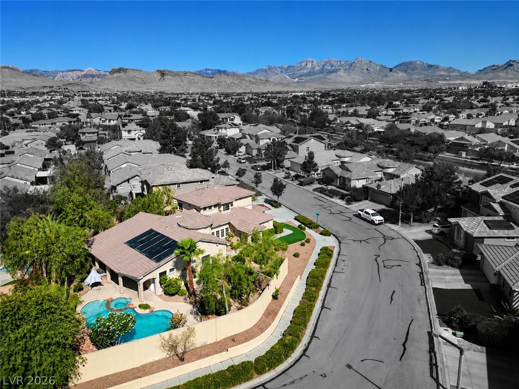 10243 Bright Harbor Avenue Las Vegas NV 89135
