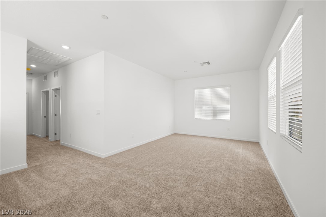 9939 Kimura Hills Avenue Las Vegas NV 89129