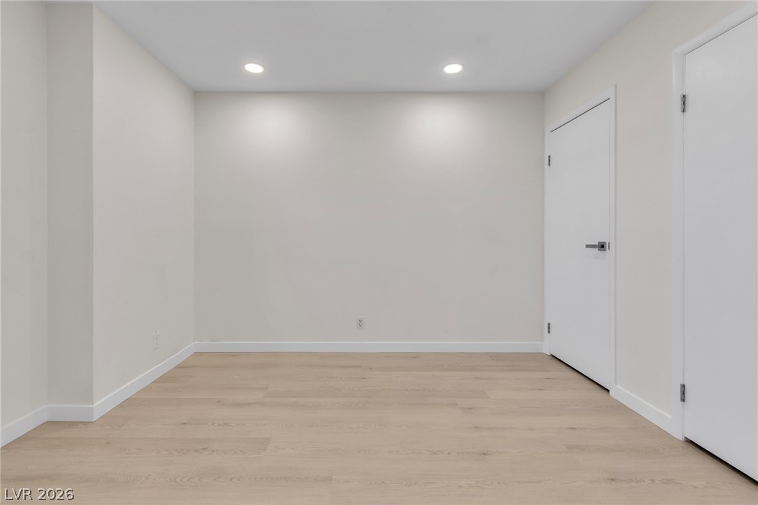 7090 Burcot Avenue B32 Las Vegas NV 89156