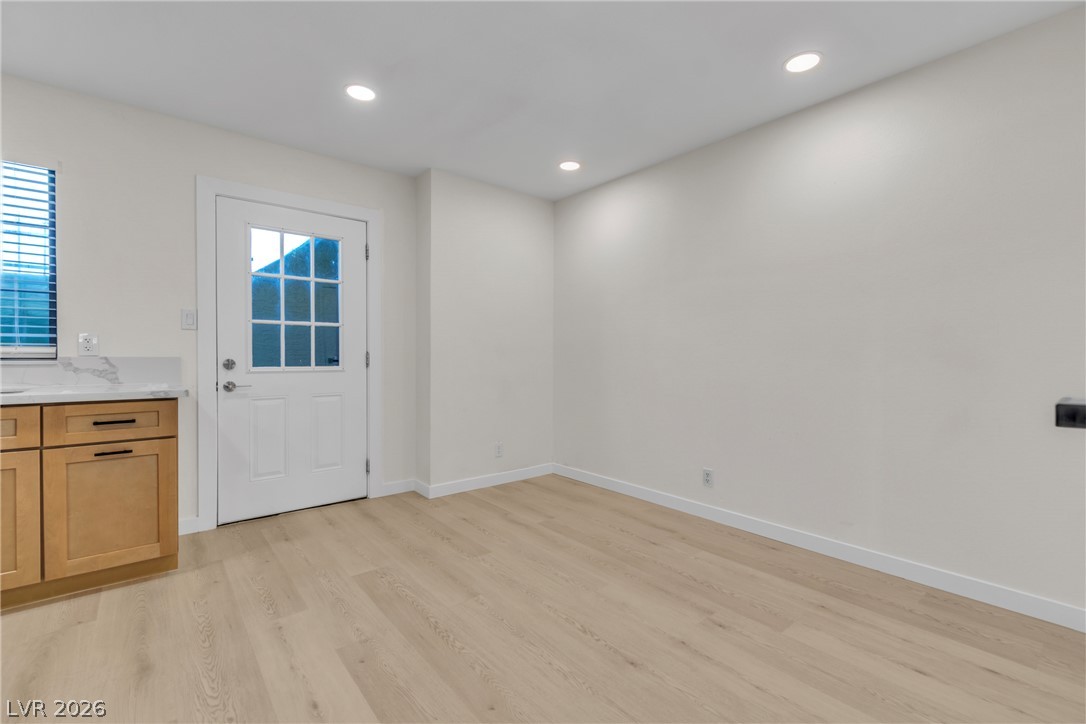 7090 Burcot Avenue B32 Las Vegas NV 89156