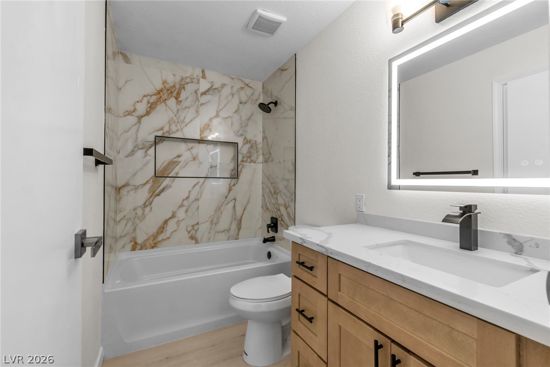 7090 Burcot Avenue B32 Las Vegas NV 89156