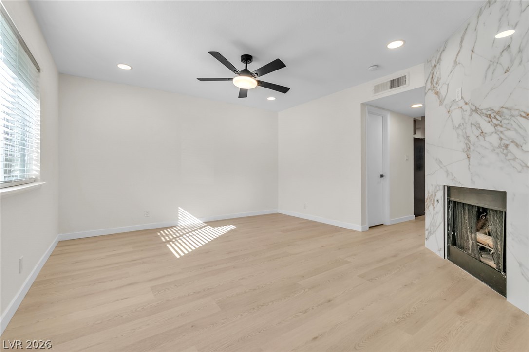 7090 Burcot Avenue B32 Las Vegas NV 89156