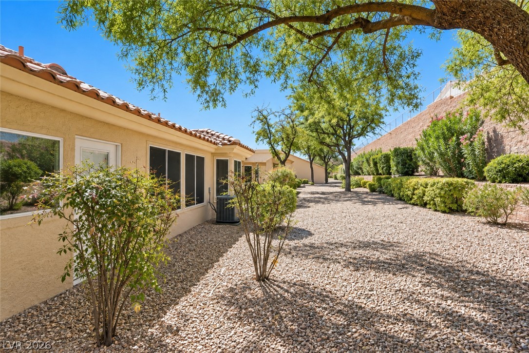 2217 Hallston Street Las Vegas NV 89134