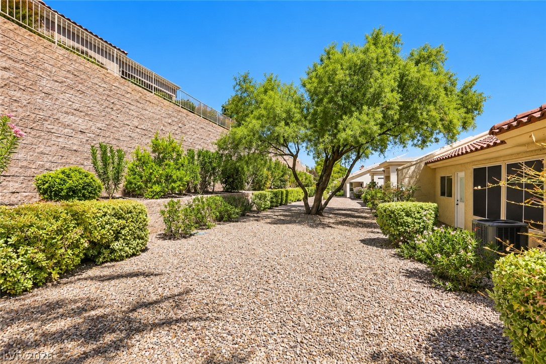 2217 Hallston Street Las Vegas NV 89134