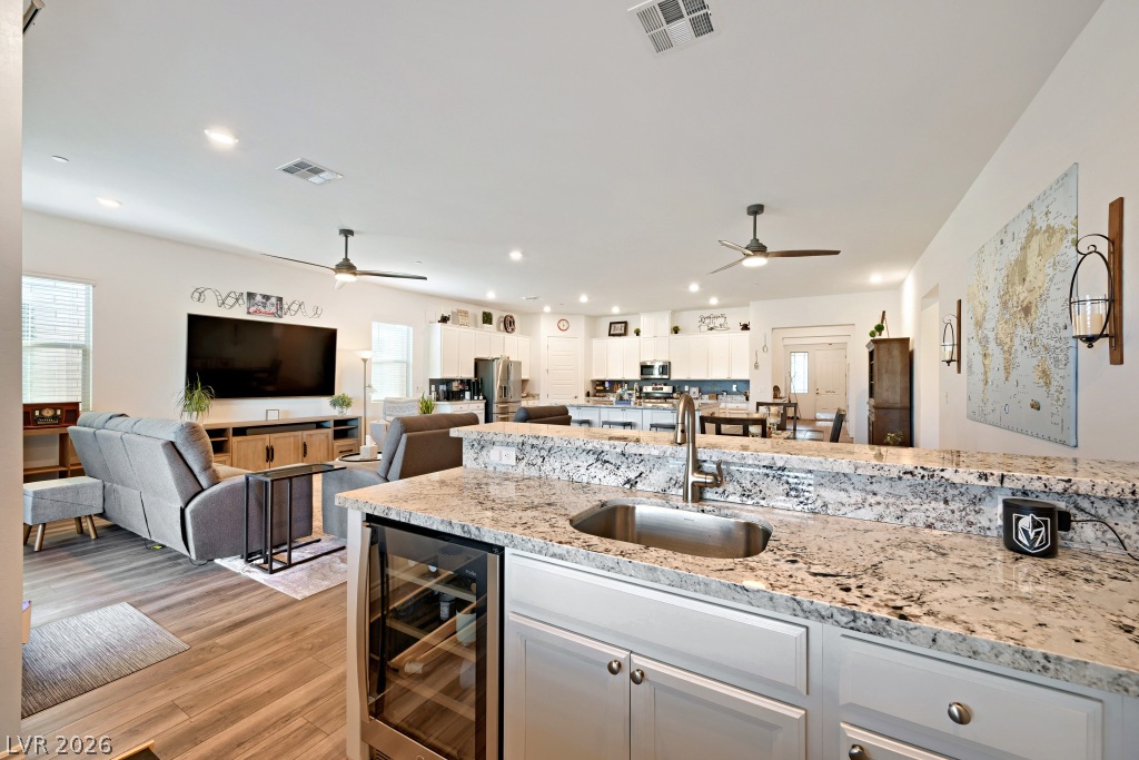 752 Dorsey Falls Street Henderson NV 89011