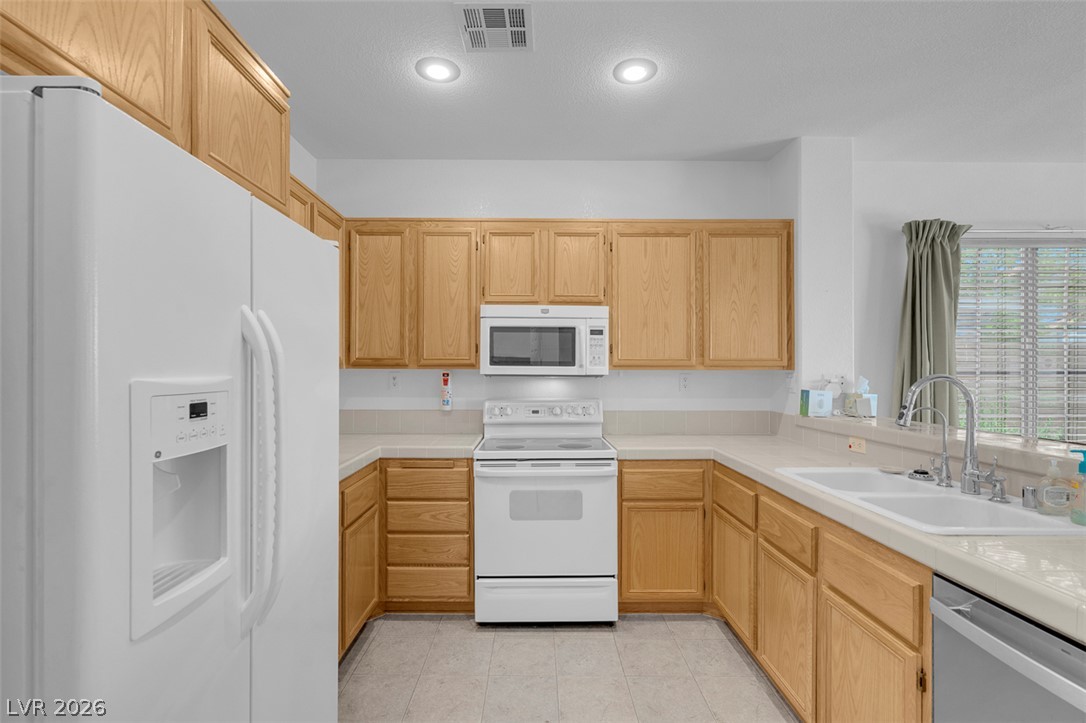 2526 Grange Avenue Henderson NV 89074