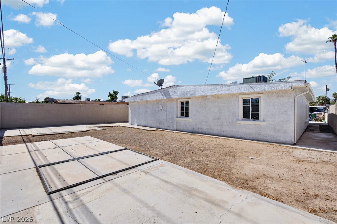 1721 Ardmore Street Las Vegas NV 89104