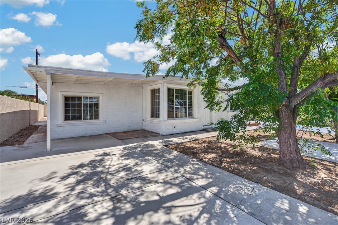 1721 Ardmore Street Las Vegas NV 89104