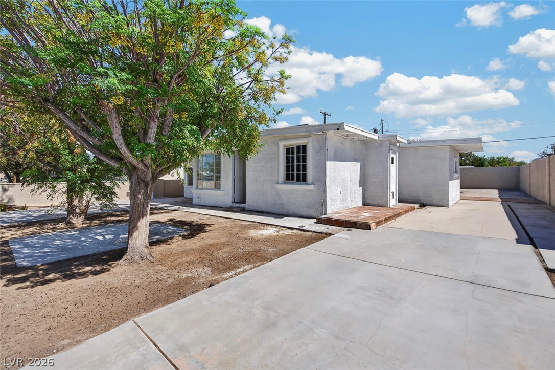 1721 Ardmore Street Las Vegas NV 89104
