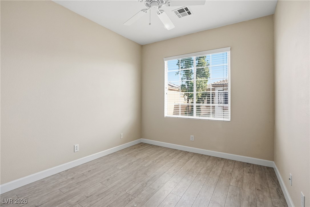 5090 Silent Valley Avenue Las Vegas NV 89139