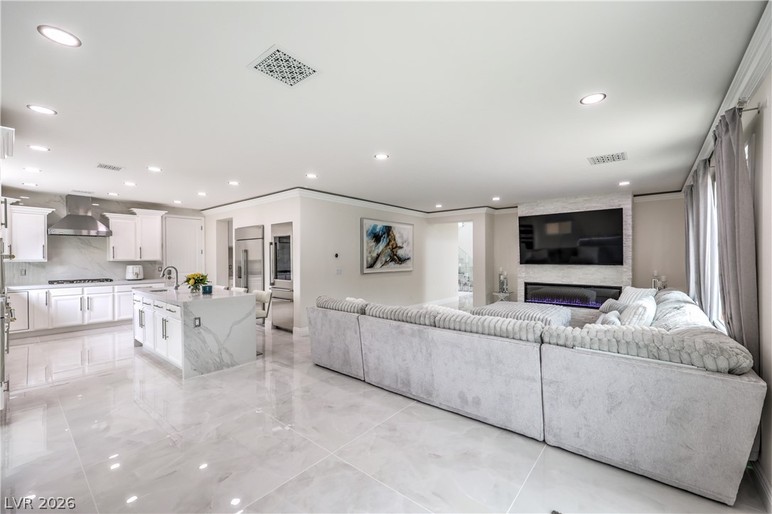 6809 Via Locanda Avenue Las Vegas NV 89131
