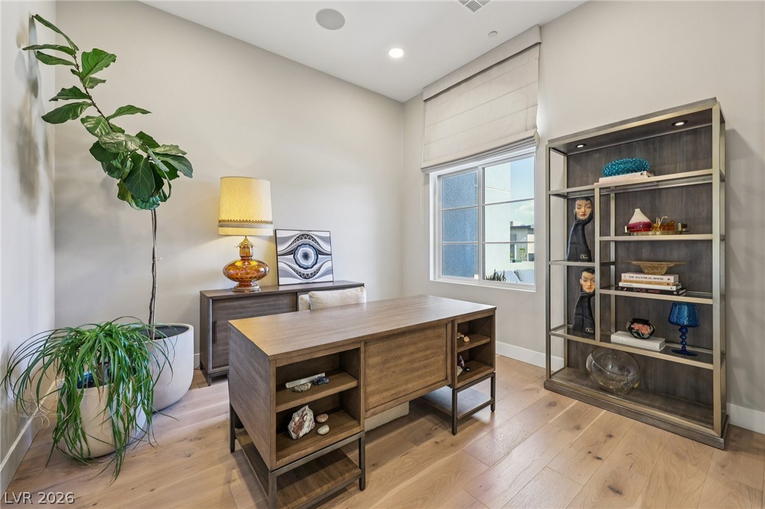 461 Vista Sunset Avenue Las Vegas NV 89138