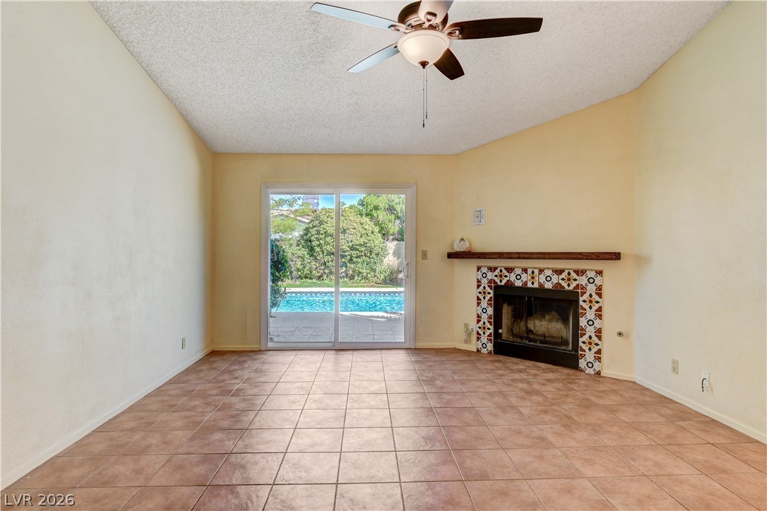 923 Chaps Circle Henderson NV 89002