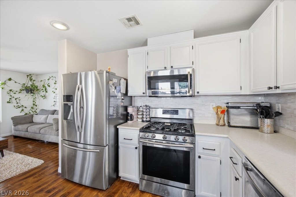 8532 Caddy Corner Street Las Vegas NV 89139